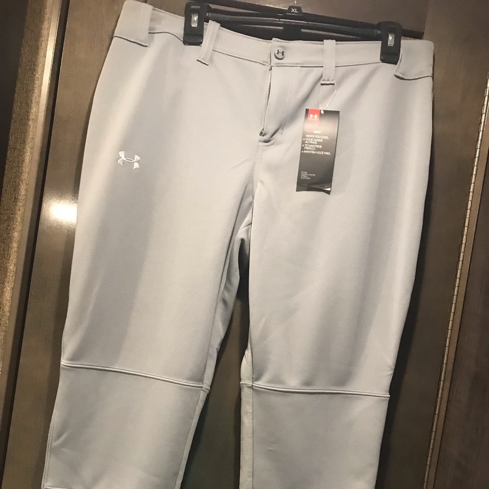 UA - Women’s, heat gear, heavy duty, capris